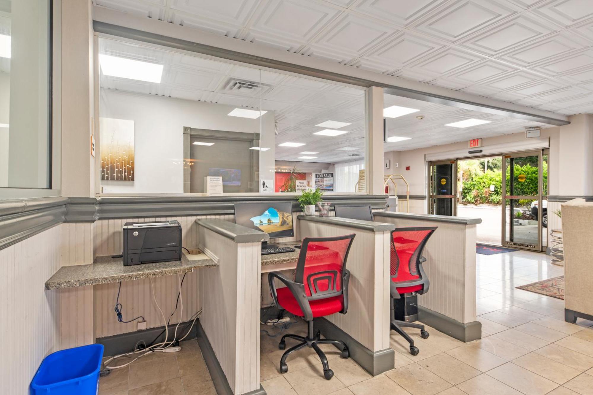 Bay Breeze Aparthotel South Bradenton Εξωτερικό φωτογραφία