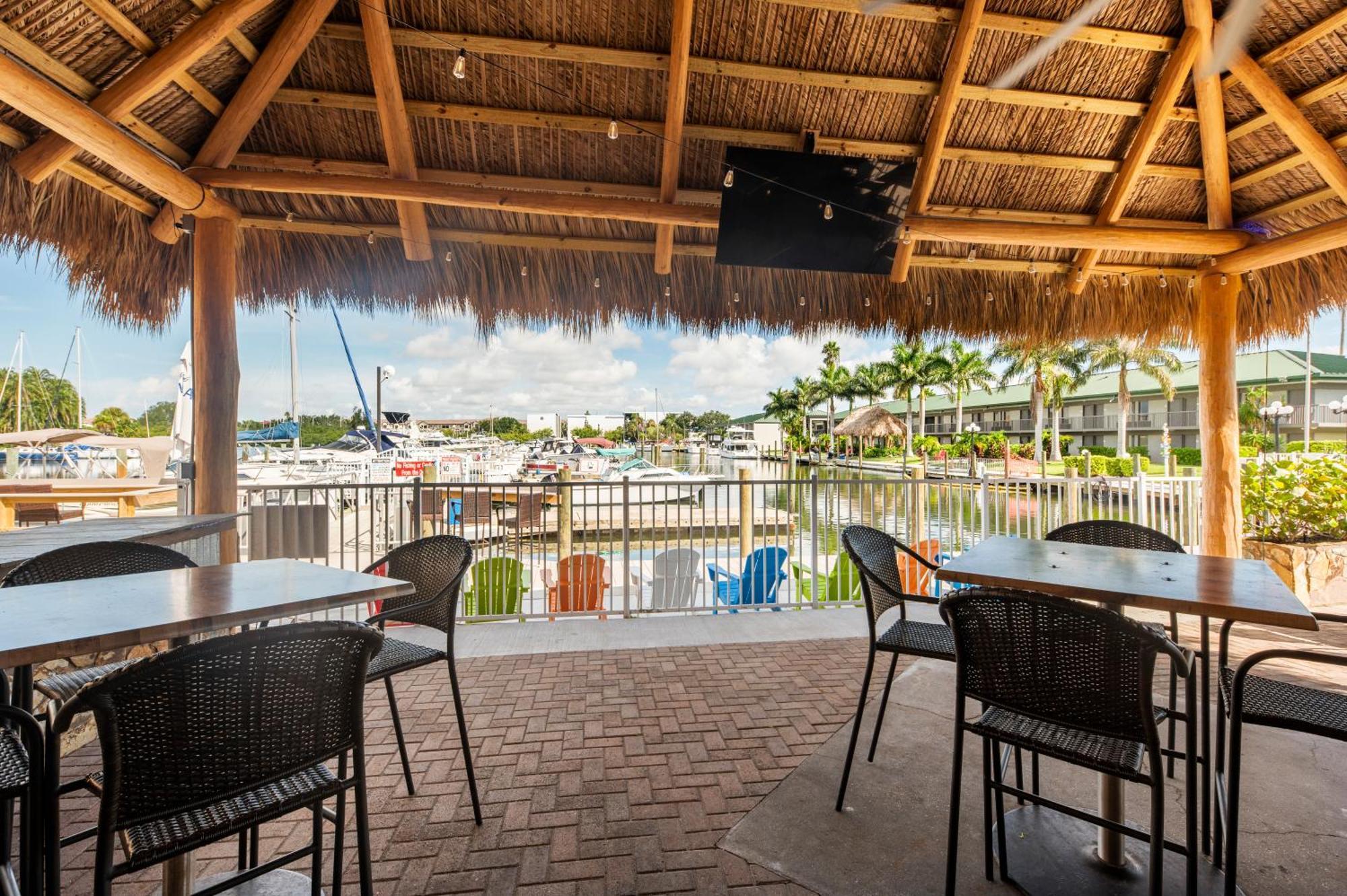 Bay Breeze Aparthotel South Bradenton Εξωτερικό φωτογραφία