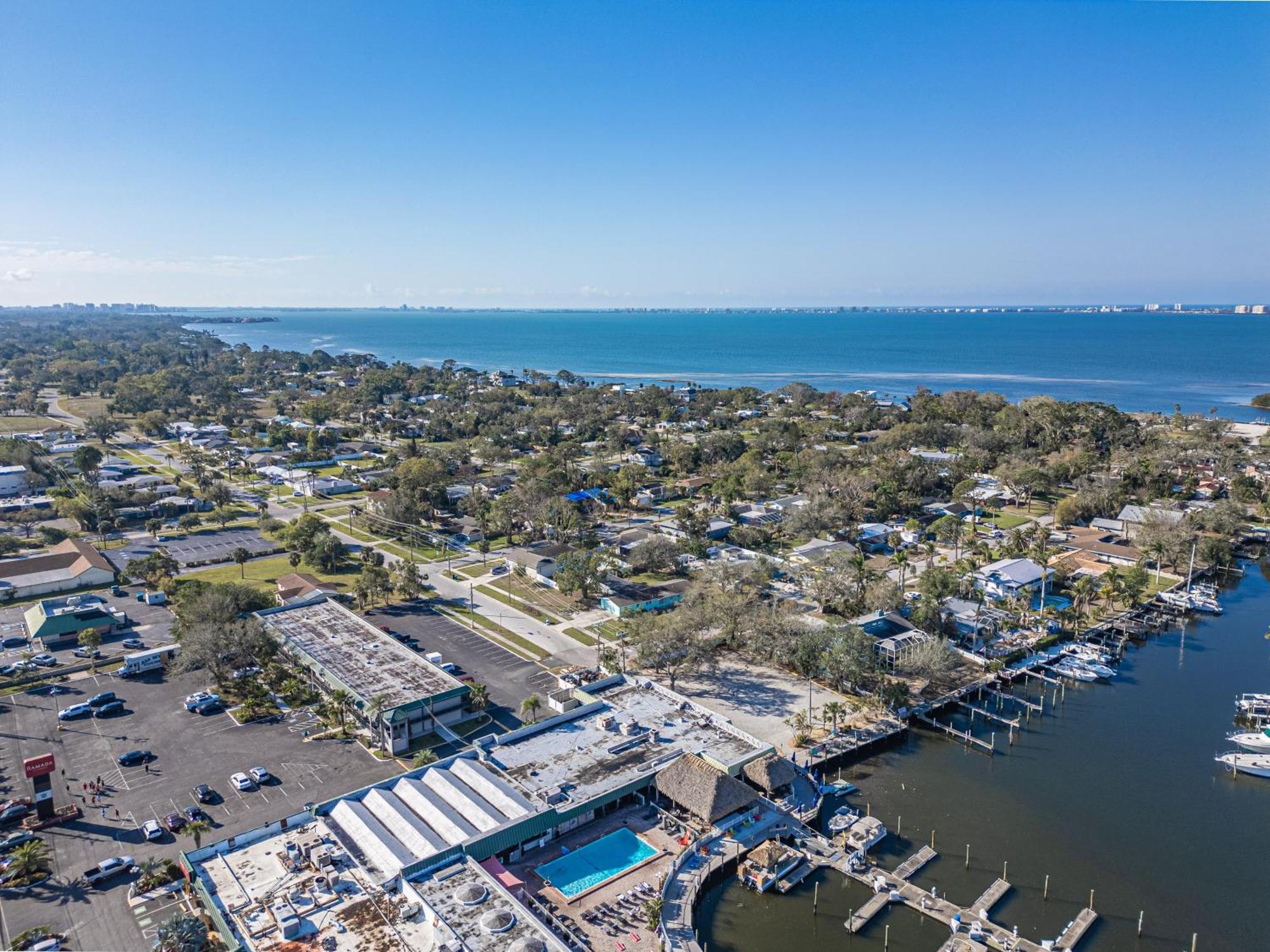Bay Breeze Aparthotel South Bradenton Εξωτερικό φωτογραφία